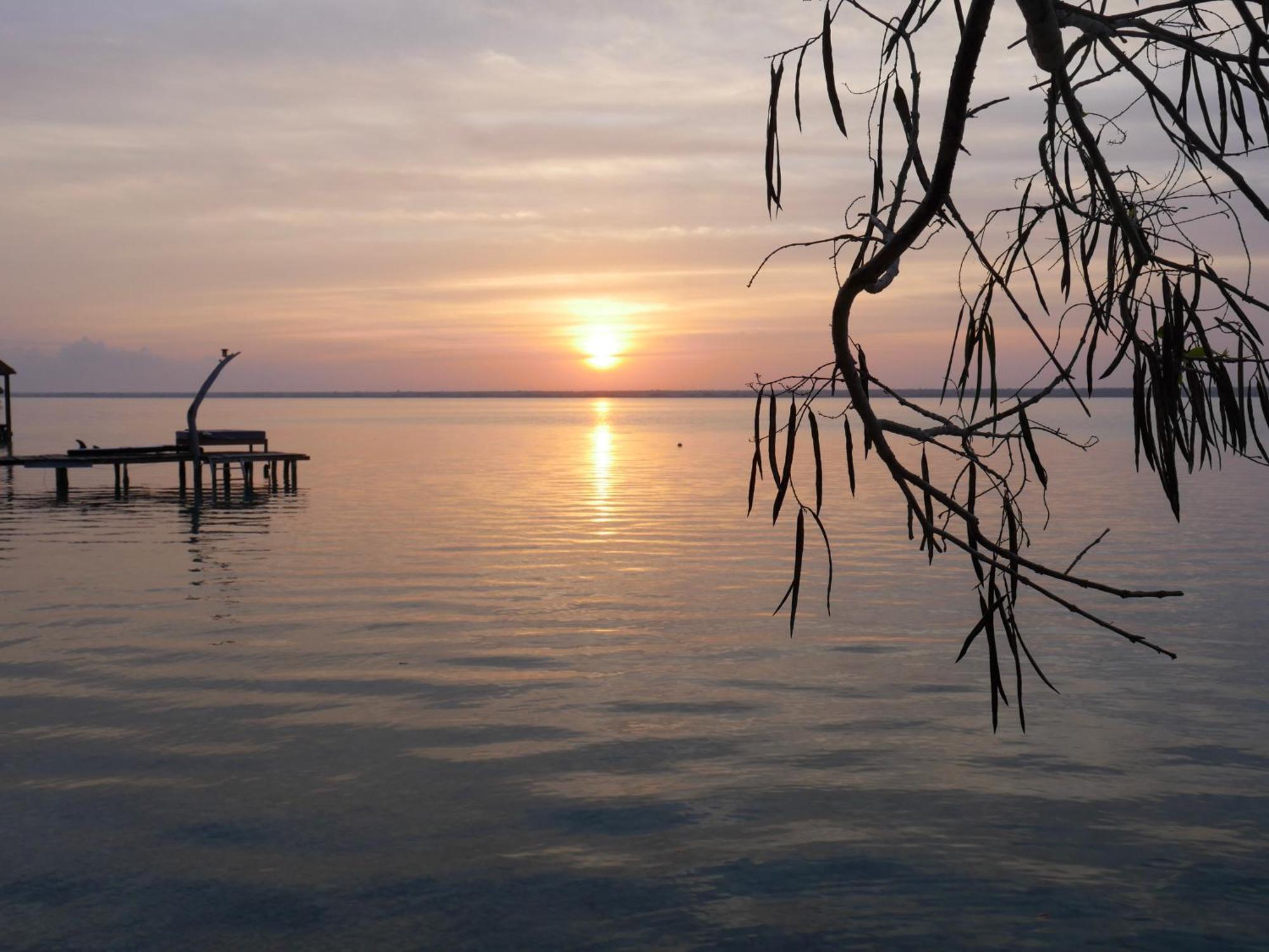 Villa Santuario Lake Front Oasis Bacalar Extérieur photo
